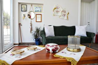 Romilia Guesthouse - - 1