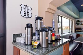Best Western Plus King's Inn and Suites - 4