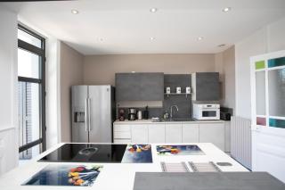 Maison en plein centre avec piscine garage et clim - 4