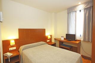 ibis Styles Pamplona Noain - 9