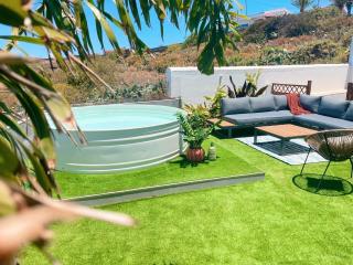 Casa con piscina y jardín con vistas al mar - Puerto de la Madera - 0