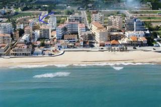 4 Bedrooms Apartment - 2 Mins Walk to Seafront - 1