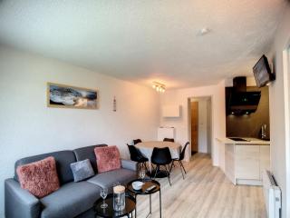 2 pièces rénové, 4 pers, sud, au pied des pistes, parking, cuisine équipée - FR-1-178-361 - Les Menuires - 0