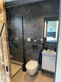 Vestmannsvatn Guesthouse - 2