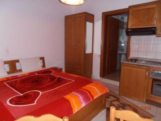 Guesthouse Agnandi - Kato Loutraki - 3