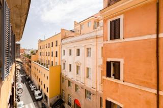 BBL - Trevi 2Bdr Apartment - 8
