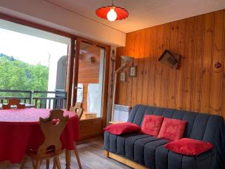 Appartement avec balcon au calme et vue sur montagne, parking privé - FR-1-505-101 - Notre-Dame-de-Bellecombe - 0