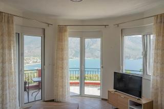 Pigeon House - Plataria - 0