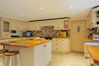 The White House - Bridport - 2