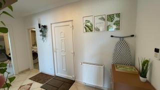 SIMPLY LOVELY Modern Apartment with BALCONY! - Debrecen - 3