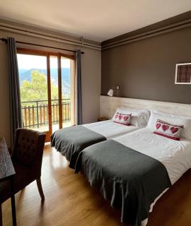 Hostal Pedraforca - 1