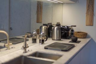 Classic Hammersmith Home by Ravenscourt Park by UnderTheDoormat - London - 7
