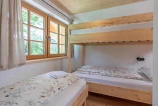 Planinska koča na Uskovnici - Srednja Vas v Bohinju - 1