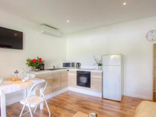 Appartement tranquille en bas de villa - Afa - 6