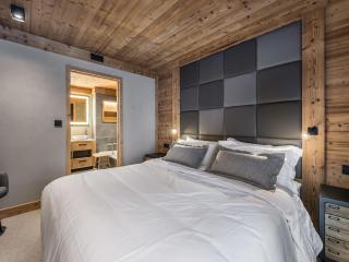Appartement spacieux, cosy avec cheminée, proche pistes et école de ski, idéal pour familles - FR-1-567-12 - Val dʼIsère - 2