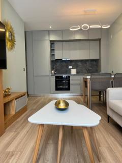 Adriatic Treasure Apt, Luxury & Beachfront - by BETA Premium - Golem - 6