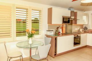 Harry's at Spire Cottage Dog friendly cottage - Chichester - 3