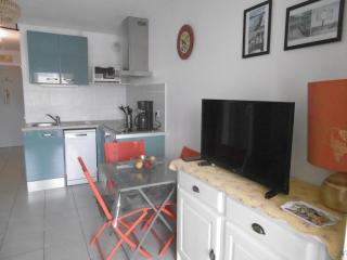 Sète : 2 pièces avec cabine, parking sécurisé, loggia fermée - FR-1-472-111 - Sète - 7