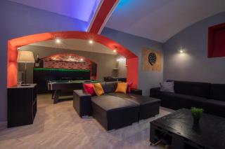 Party Underground with Pooltable - Prague - 7
