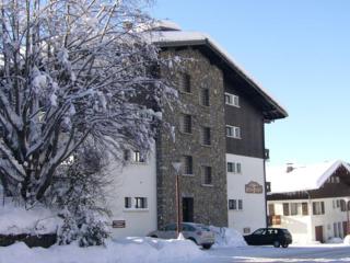 Charmant Studio Rénové aux Gets - Proche Centre et Pistes - Balcon - 4 Couchages - FR-1-623-227 - 2