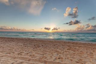 Royalton CHIC Cancun, An Autograph Collection All-Inclusive Resort - Adults Only - 8