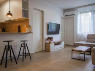 Apartman Adeari - 1