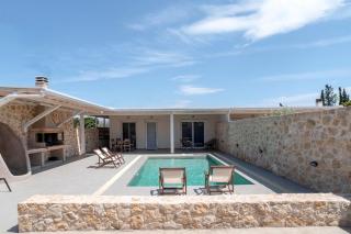 olive tree house - Anavyssos - 1