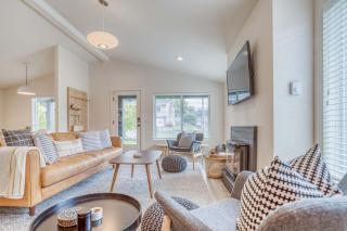 Sprig Dwelling MCA 1482 - Meredith Lodging - 2