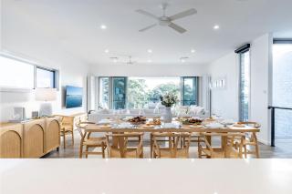 Sunset Jewel - 7a Cromarty Road, Soldiers Point - Ocean Views, Breathtaking Sunsets, Linen, AIR CON & Wi-Fi - Soldiers Point - 0