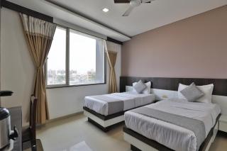 Hotel Planet - Vadodara - 3