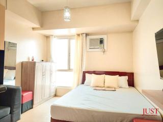King Size Bed At the Heart Of the City - Cagayan de Oro - 5
