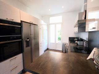 SUPERBE MAISON 6 ch, 4 sdb, terrasses et billard - 3