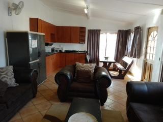 Anna Boeremeisie Guesthouse - Benoni - 7