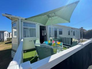 27 Tower View Pevensey Bay Holiday Park - 0