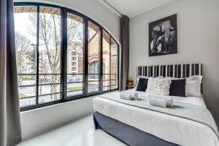 Sweett - Brune - Paris - 7