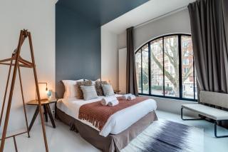 Sweett - Brune - Paris - 3
