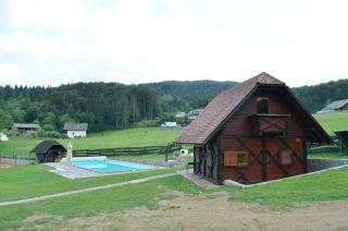 Posestvo Brinje - - 1