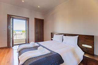 Mindelo Villa Beach by LovelyStay - 1