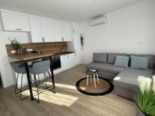 Tisno Central Apartments 2 - 6