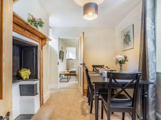 Lovely Primrose Cottage - 6