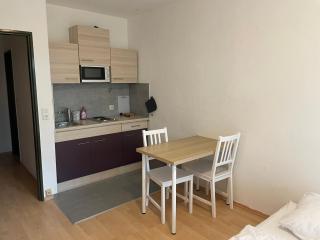 Stadtnahe Wohnung mit Terrasse - Höchberg - 9