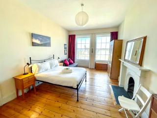 Incredible St Andrew's Sq - 2 bed in the sky - Edimburgo - 6