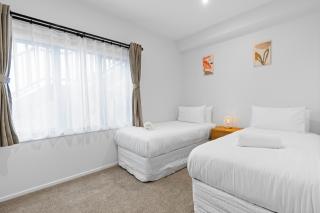 Spa, Mountains & Lake - 1