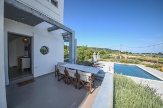 Lagoon View villa - 5