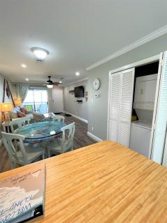 LIVE ON ISLAND TIME! GREAT GULF SHORES BEACH CONDO, VERY NICE - Gulf Shores - 3