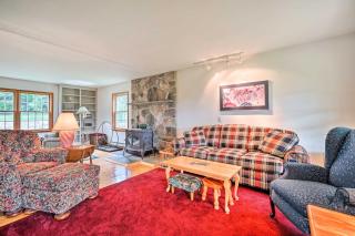 Wilmington Home on 18 Acres about 9 Mi to Skiing! - Wilmington - 8