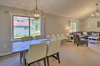 Chic Resort Condo about 1 Mi to Attitash Mountain! - Bartlett - 4