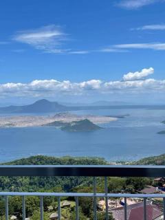 Casa Sofia at Wind Residences Tagaytay Taal View - Tagaytay - 0