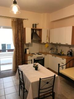 Cozy Apartment Near City Center - Preveza - 1