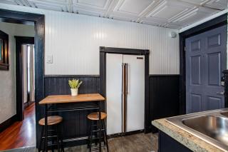 Historic Loft 5 minutes to downtown - 2